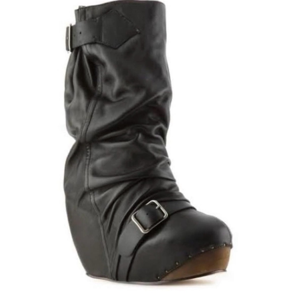(ISO) irregular choice longer lashes